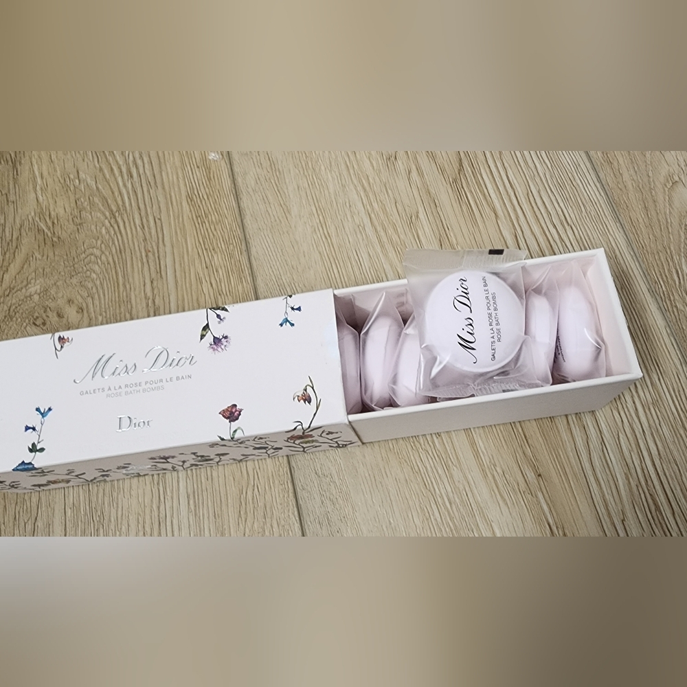 Miss Dior Rose Bath Bomb Set 10 Pcs Box Millefiori Couture Limited Edition New - Picture 8 of 8